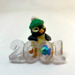 Hallmark 2001 Cool Decade ornament
